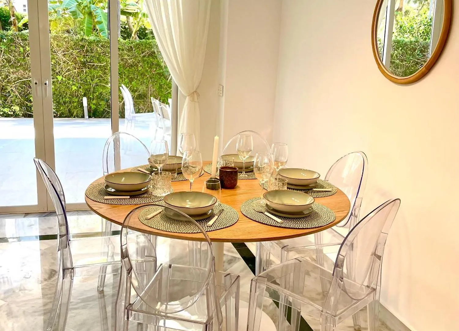 Love Dama Marbella 0*,  Spain